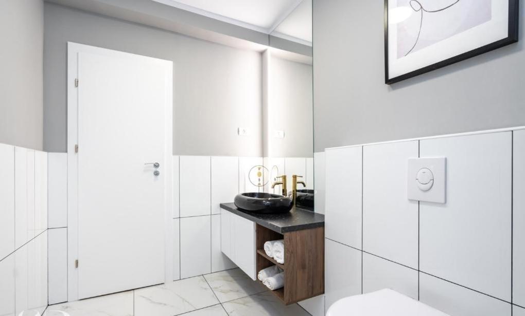 Majestic Apartament With View In Magheru Bucureşti Ngoại thất bức ảnh