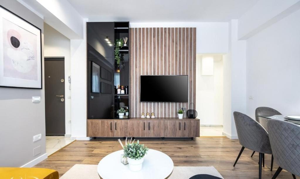 Majestic Apartament With View In Magheru Bucureşti Ngoại thất bức ảnh